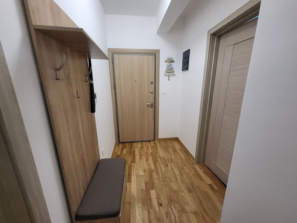 Moderne Einzimmerwohnung in einem neuen Gebäude in Meeresnähe in Bečići
